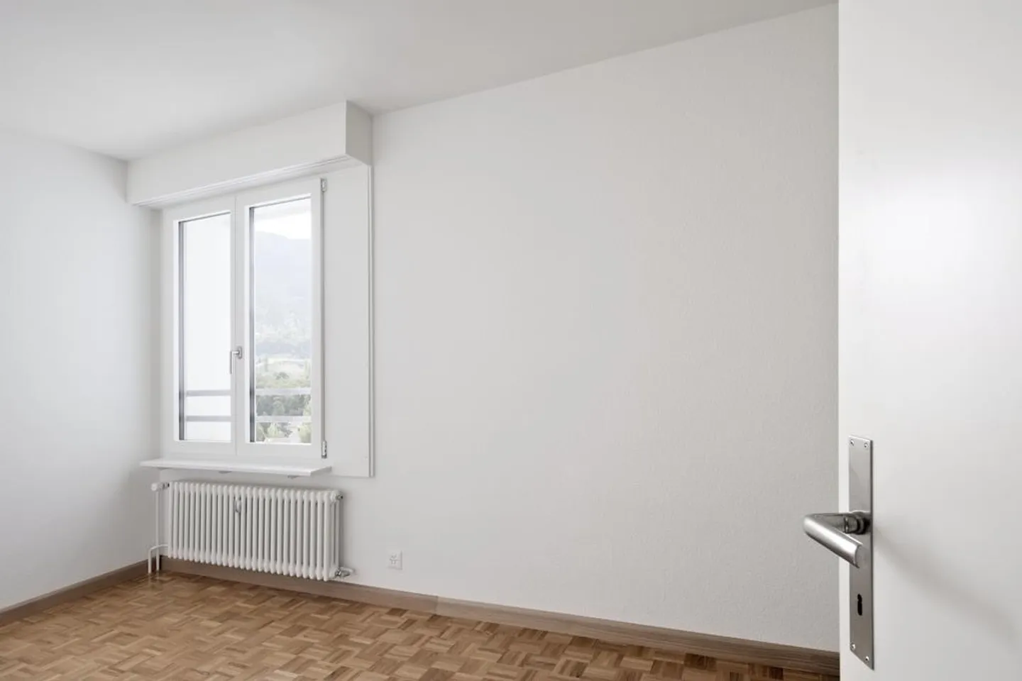Grosszügig geschnittene Wohnung mit Ausblick - Photo 3 of 6