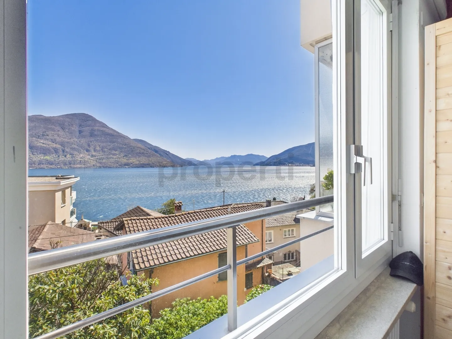 Zweites Traumhaus mit Panoramablick auf den See - Foto 7 von 11