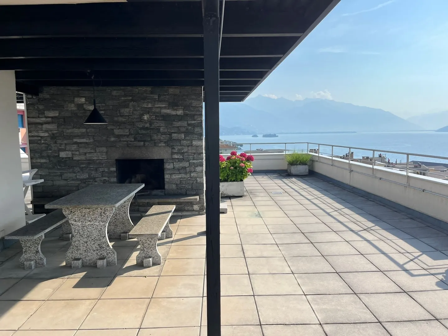 Zweites Traumhaus mit Panoramablick auf den See - Foto 10 von 11