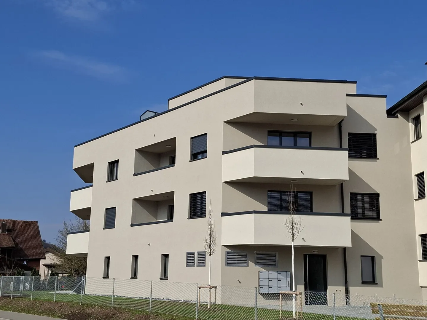 2.5 Zi-Wohnung mit Balkon, NEUBAU - Foto 1 von 10