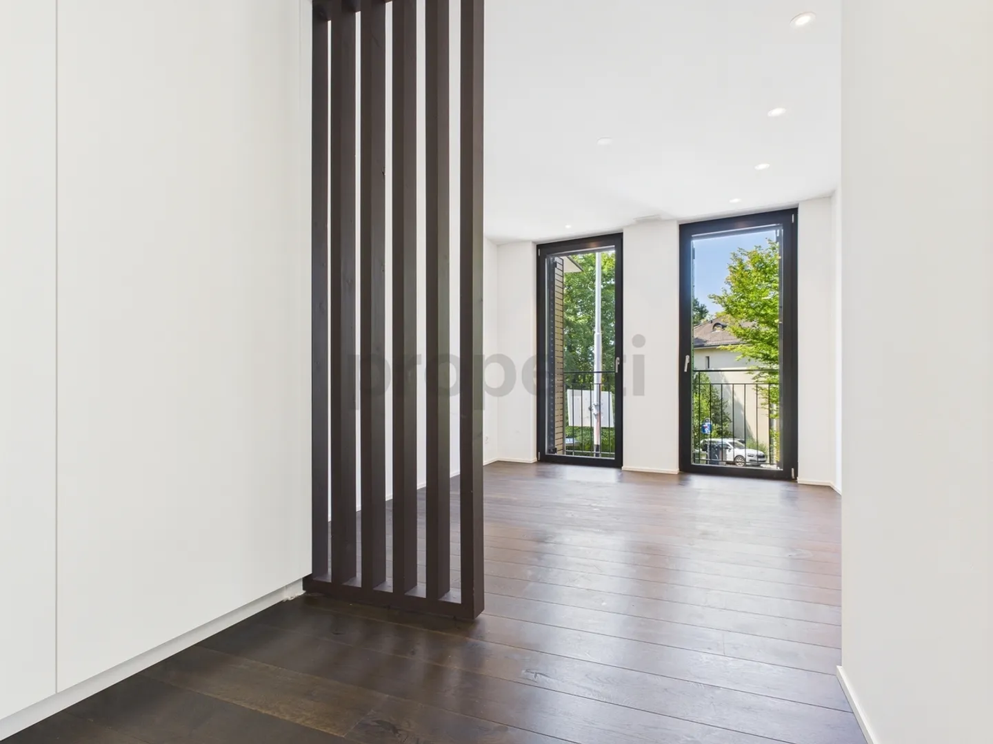 Exklusives 3.5-Zimmer Maisonette-Townhouse mit Dachterrasse - Kreis 6 - Foto 4 von 11