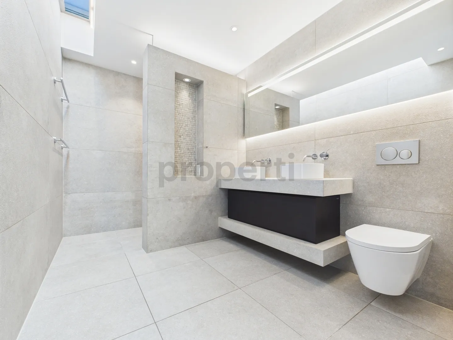 Exklusives 3.5-Zimmer Maisonette-Townhouse mit Dachterrasse - Kreis 6 - Foto 7 von 11
