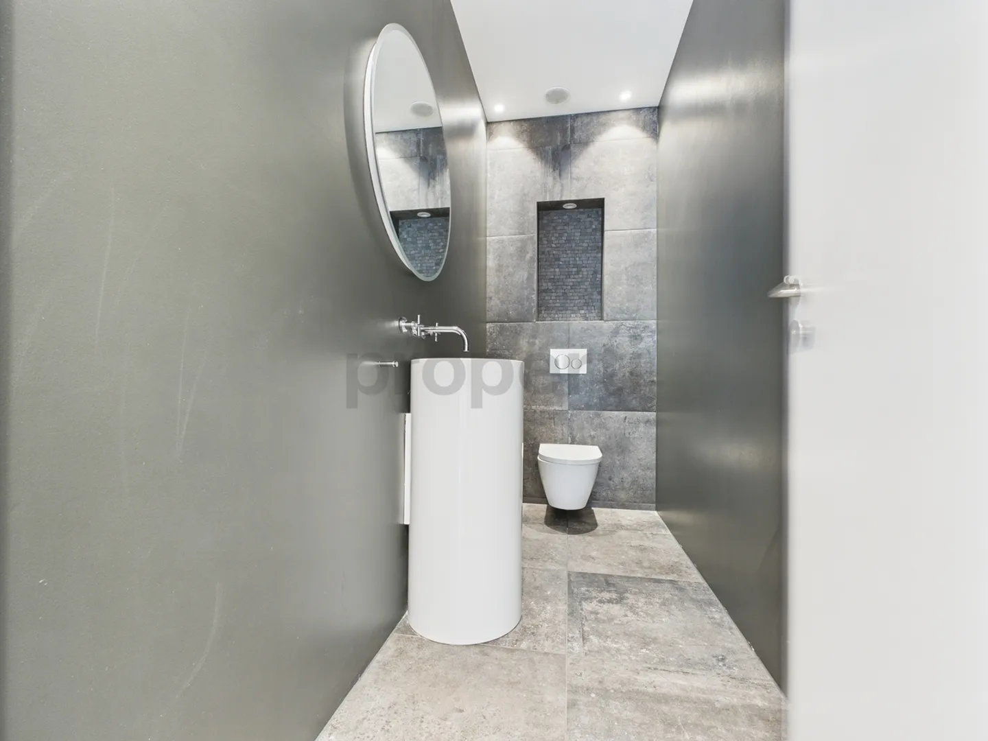 Exklusives 3.5-Zimmer Maisonette-Townhouse mit Dachterrasse - Kreis 6 - Foto 8 von 11