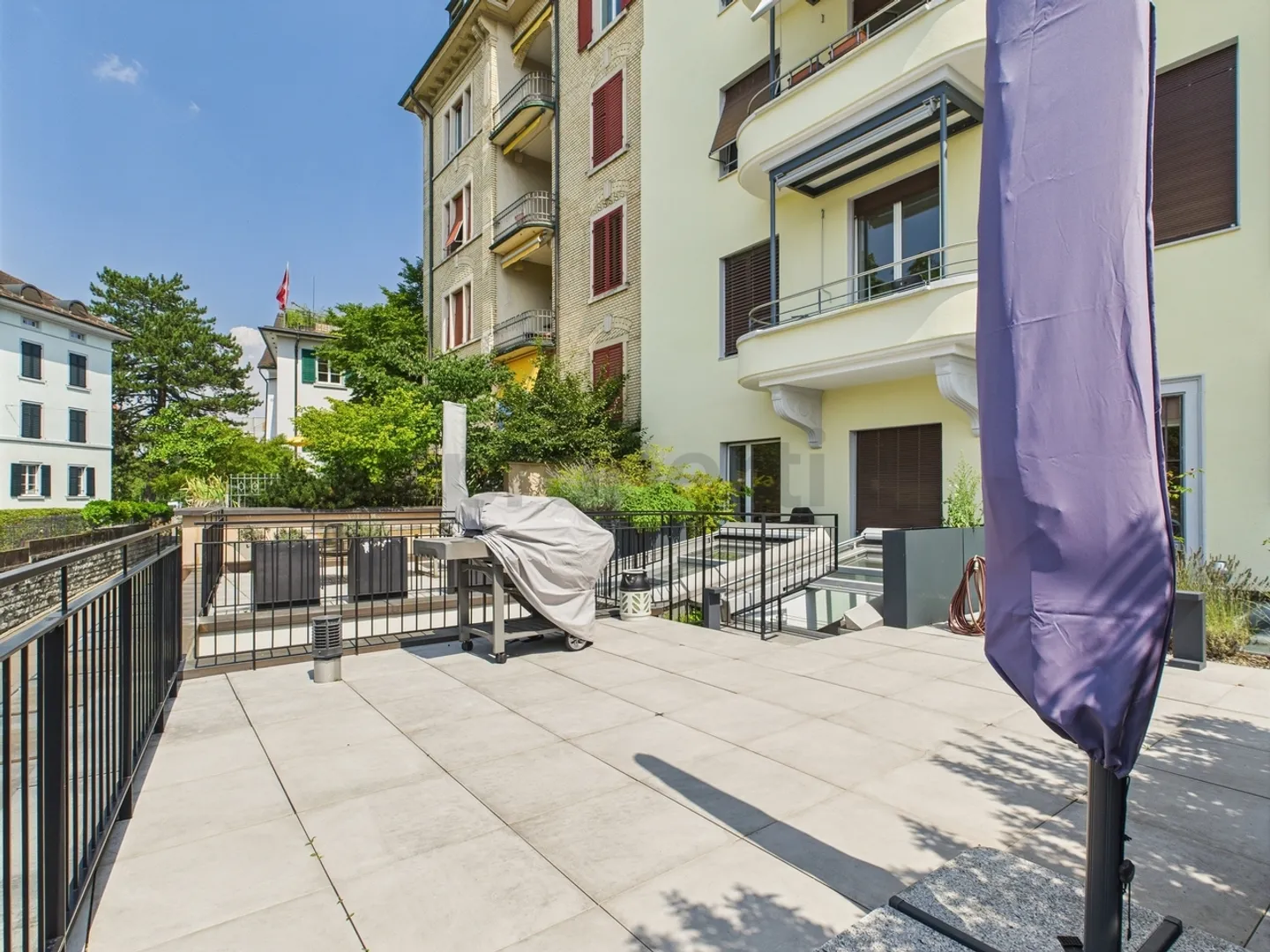 Exklusives 3.5-Zimmer Maisonette-Townhouse mit Dachterrasse - Kreis 6 - Foto 9 von 11