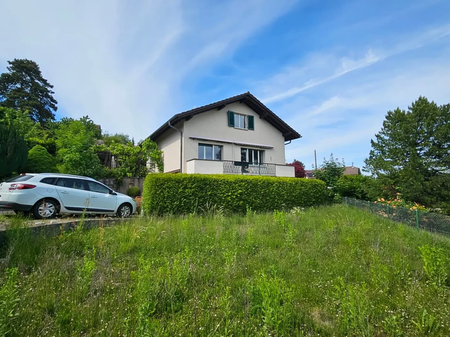 Individual Villa - Photo 1 of 10