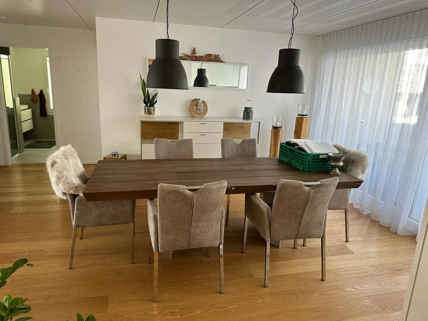 Moderno appartamento di 4,5 stanze con due balconi - Foto 2 di 18