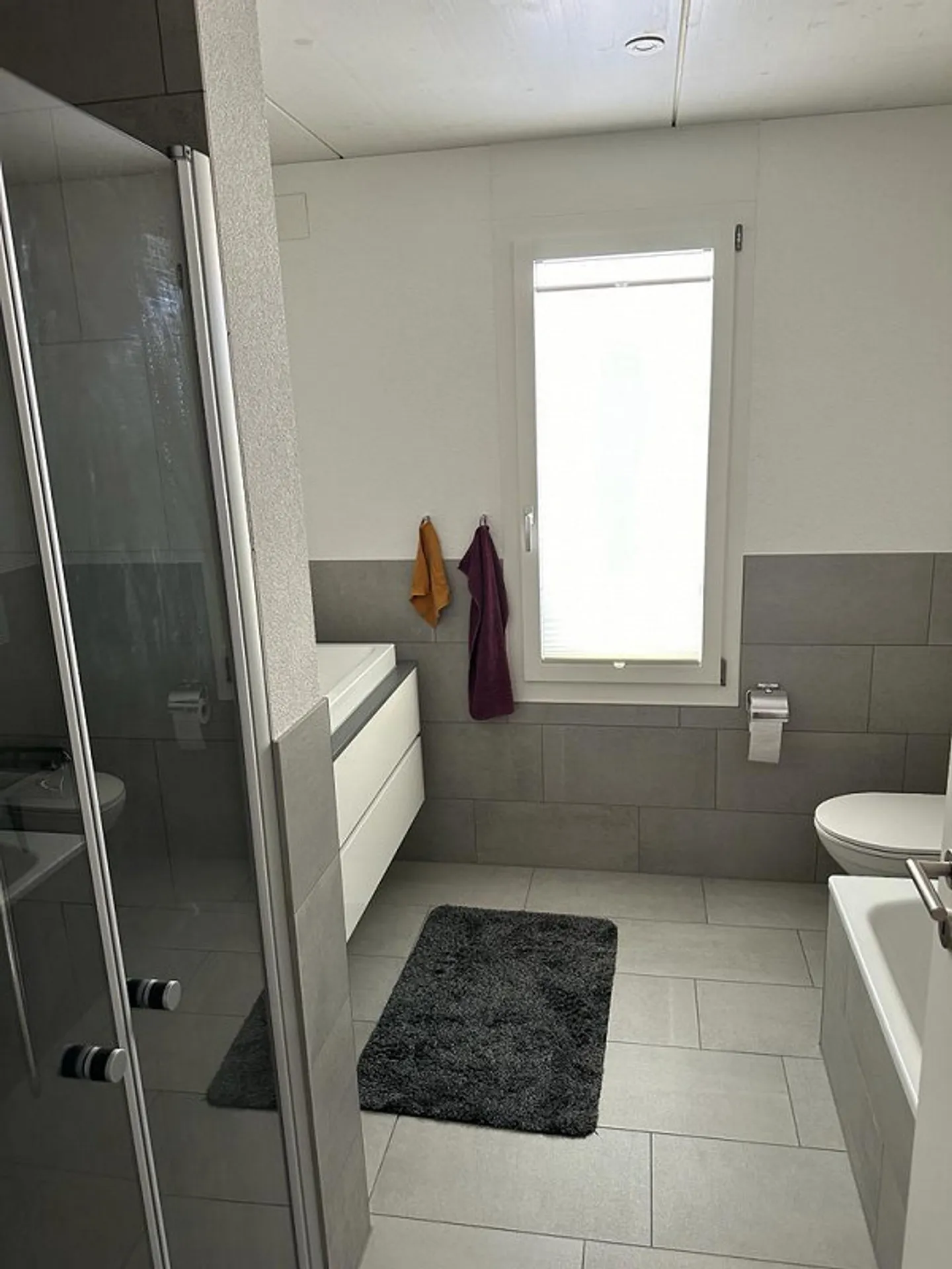 Moderno appartamento di 4,5 stanze con due balconi - Foto 9 di 18