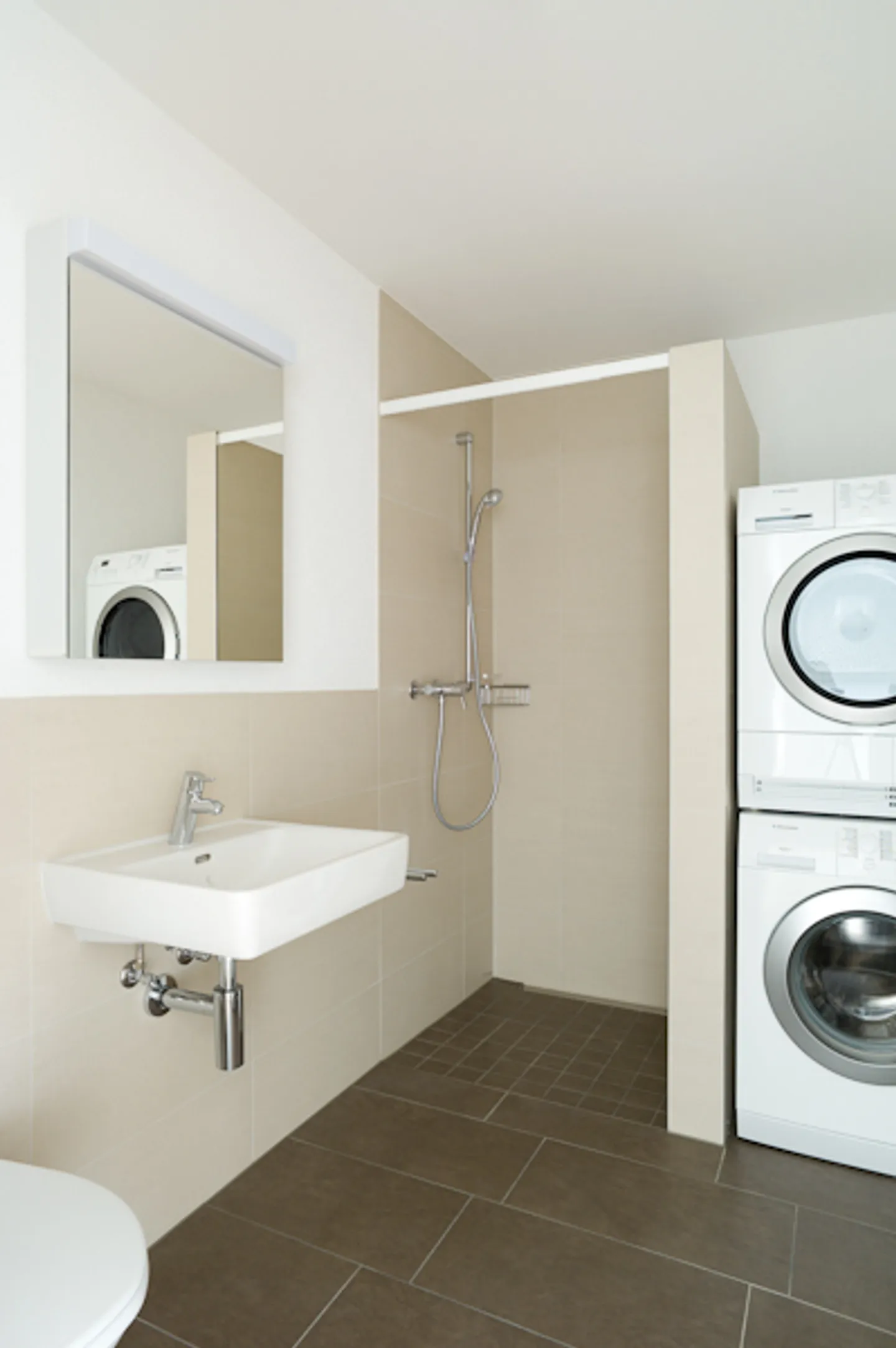 Modernes Apartment in Grüner Umgebung - Foto 6 von 9