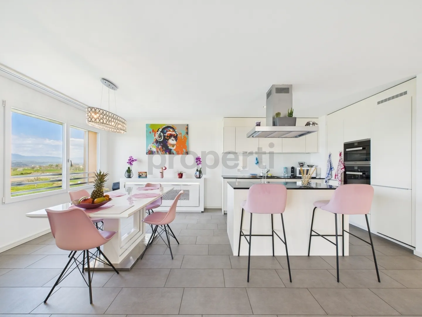 Domaine Plein Soleil - a quiet, bright and modern living space - Photo 2 of 12