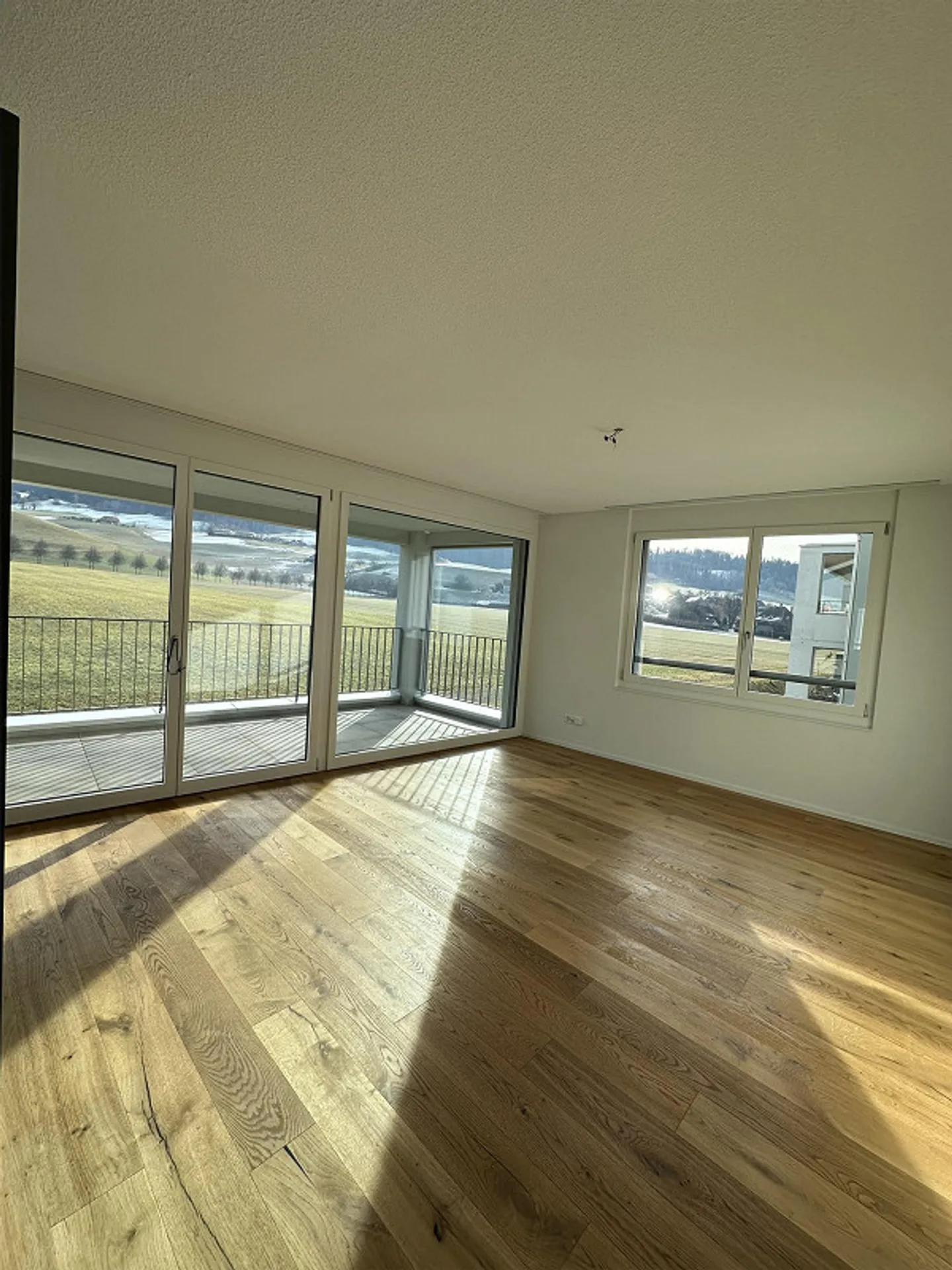 Neubauwohnung mit Grünblick - Foto 4 von 10