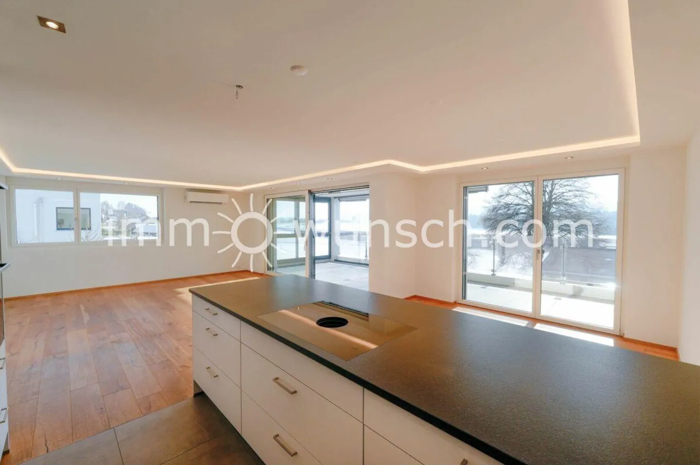 Moderne 3,5 Zimmer Wohnung - Foto 2 von 11