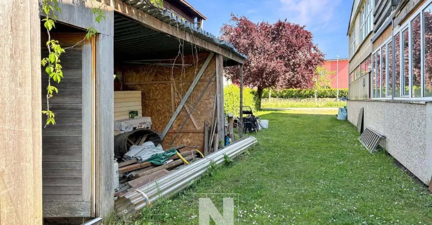 Gebäude zu verkaufen in Avenches - Mit 150m2 Wohnung und großem Lager - Foto 10 von 12