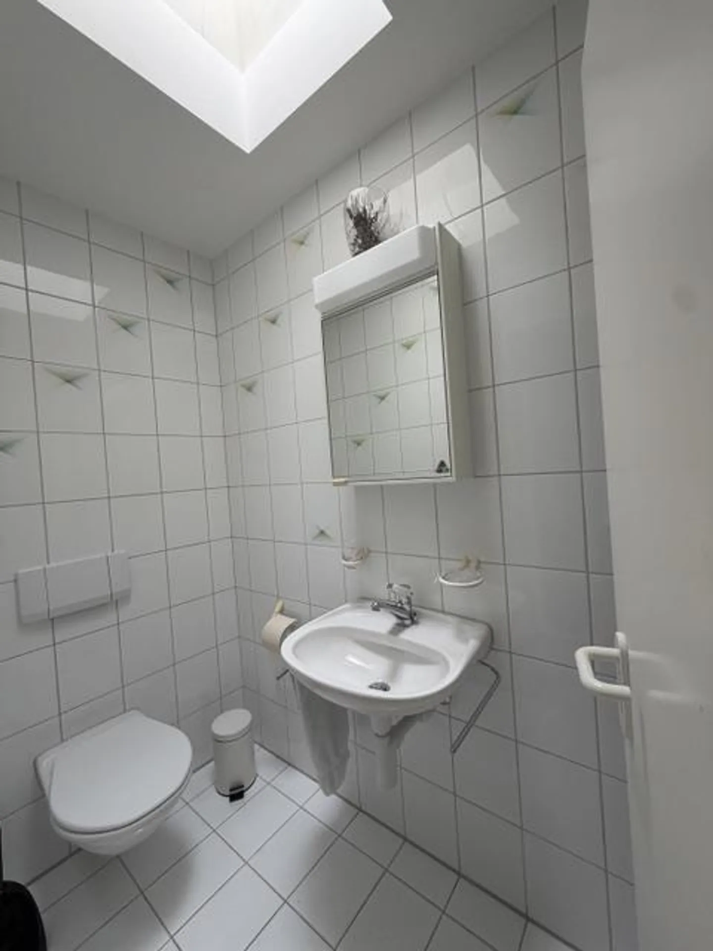 Helle 4.5-Zimmer Dachwohnung - Nachmieter gesucht - Foto 3 von 11