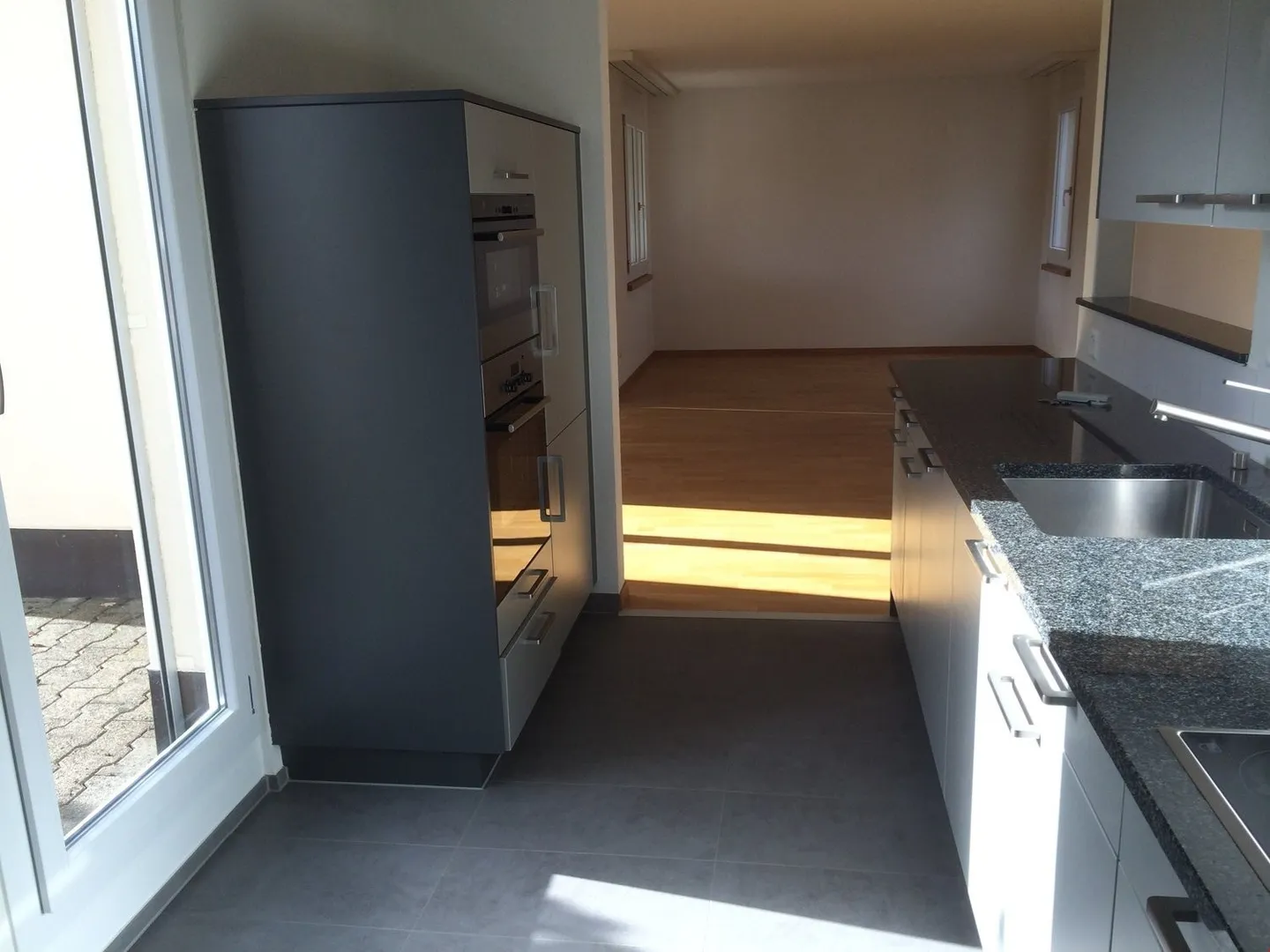 Top Attikawohnung mit 2 grosszügigen Dachterrassen - Foto 3 von 14