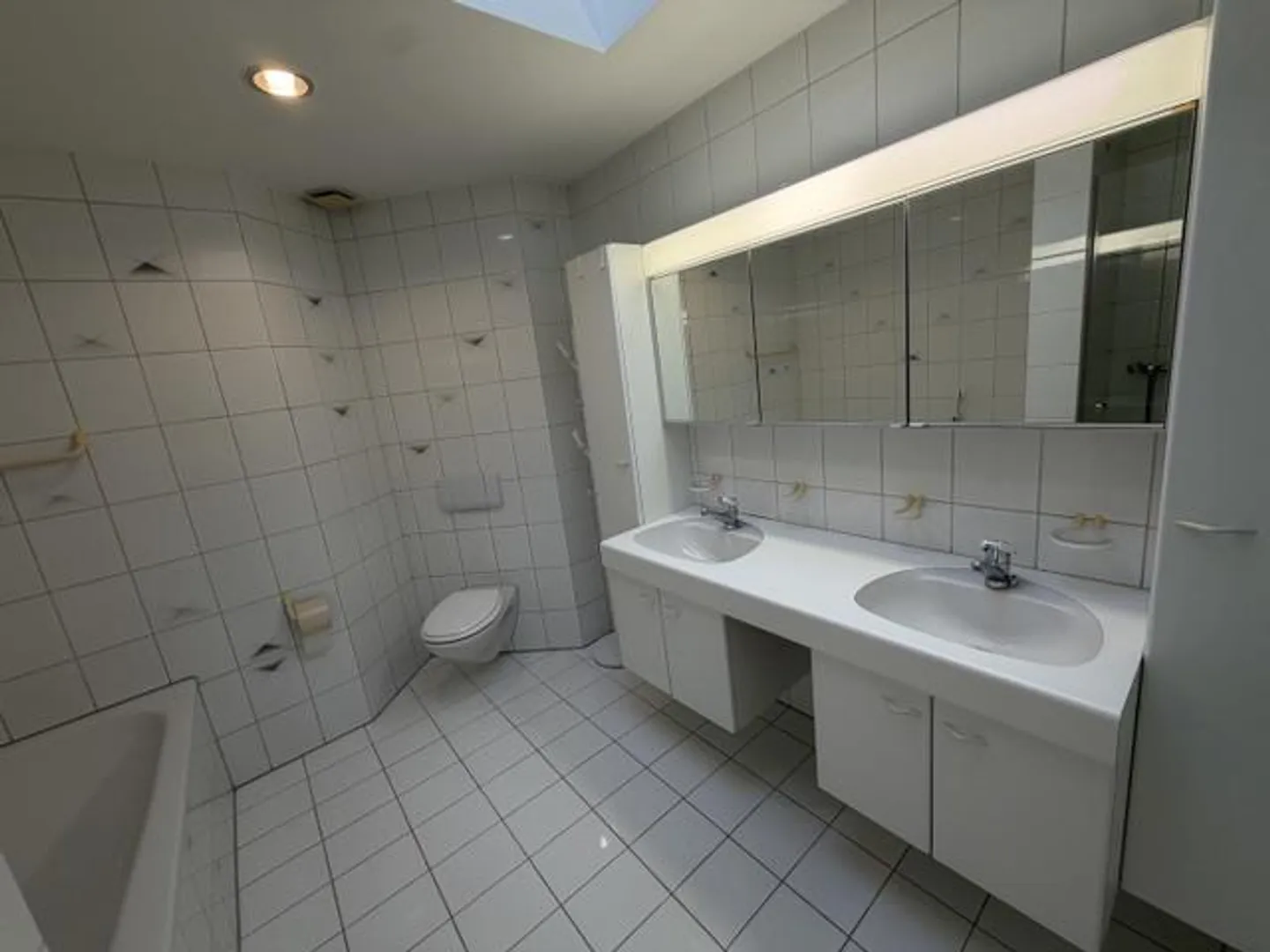 Helle 4.5-Zimmer Dachwohnung - Nachmieter gesucht - Foto 4 von 11