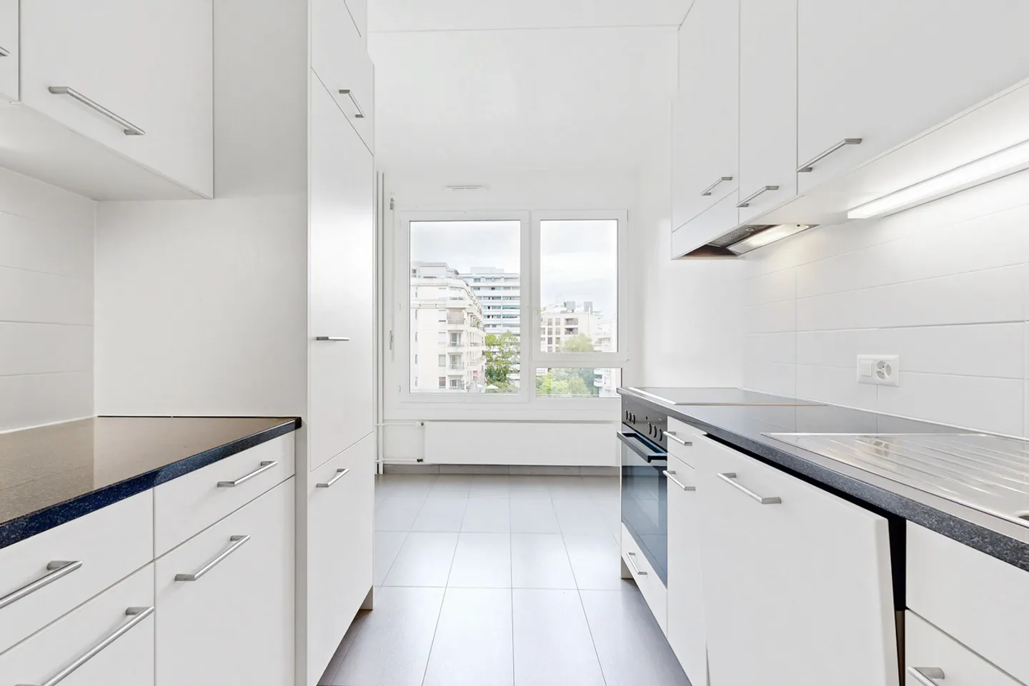 Appartement ensoleillé près du parc Trembley - Photo 3 sur 7