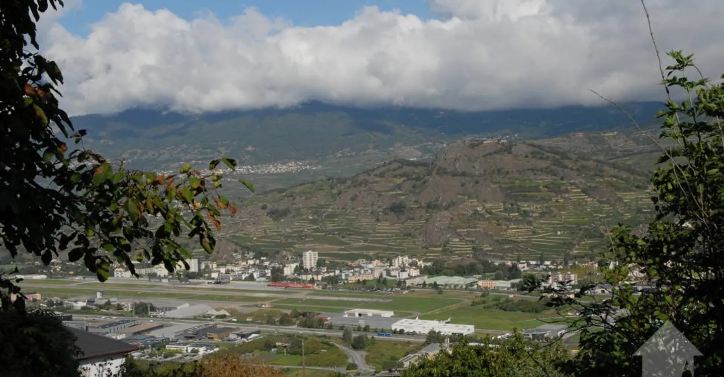 Bellissimo Terreno con Vista Stupenda - Foto 5 di 13