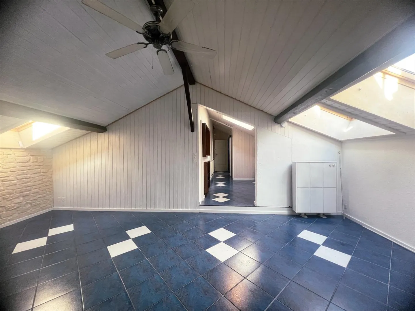 Letzte Etage 4.5 Zimmer - Foto 7 von 11