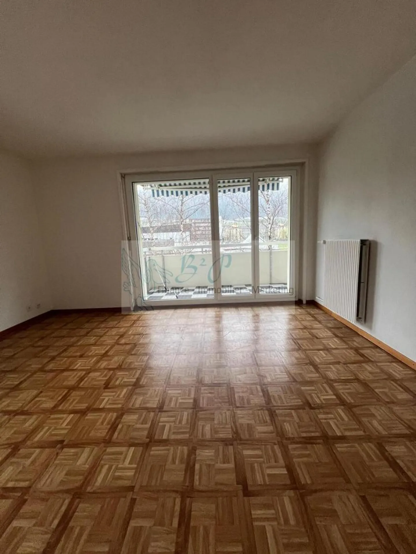 Bel appartamento di 3,5 locali situato al 2° piano con balcone - Foto 4 di 7