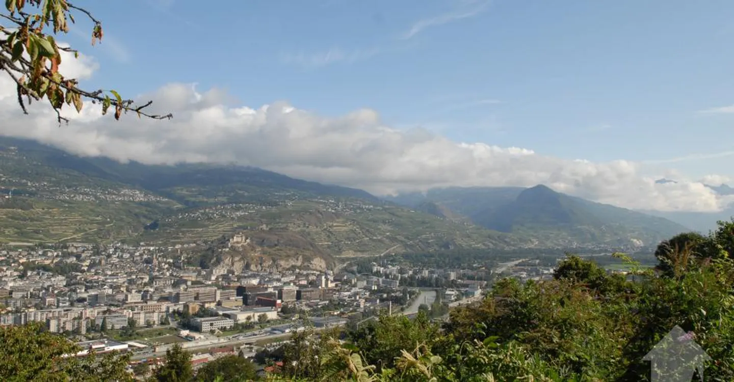 Bellissimo Terreno con Vista Stupenda - Foto 12 di 13