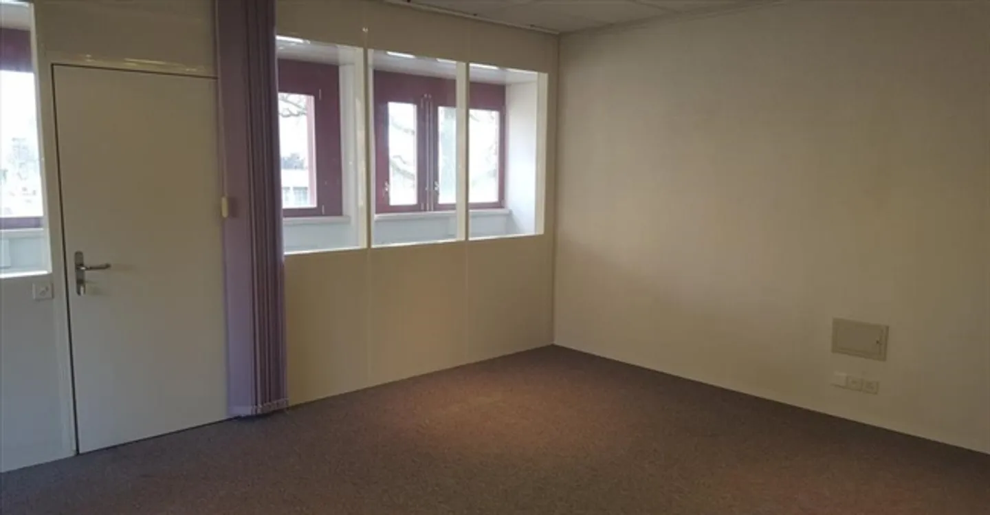 Office - Photo 5 of 6