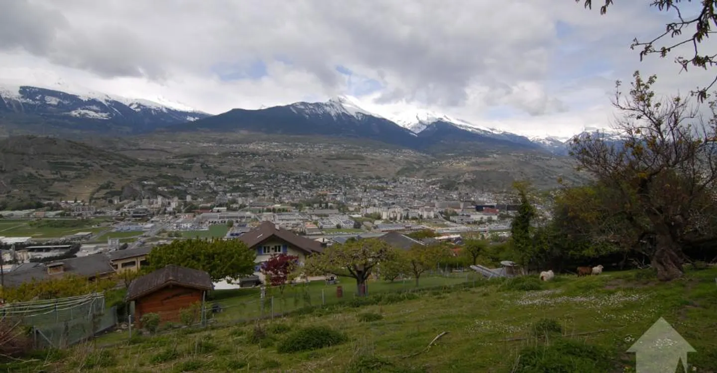 Bellissimo Terreno con Vista Stupenda - Foto 9 di 13
