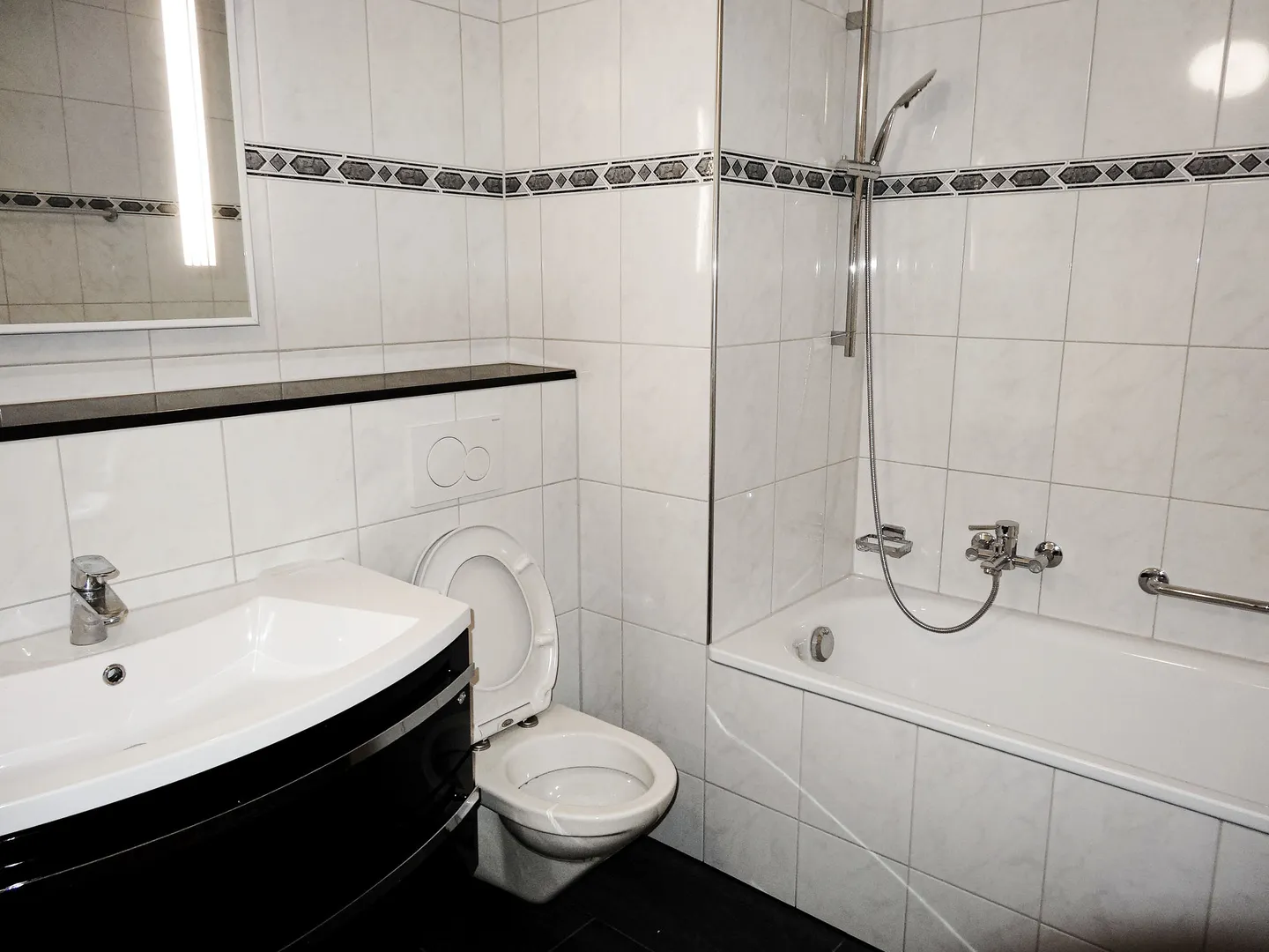 Appartamento moderno al piano terra - Foto 6 di 7