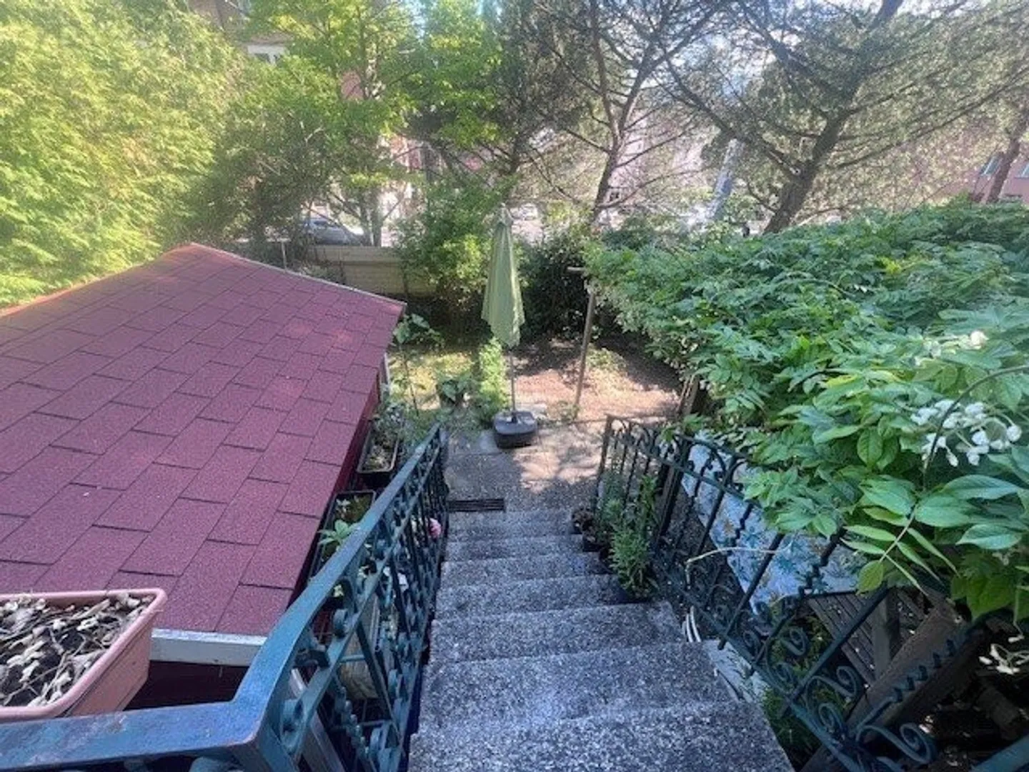 Bell'appartamento di 3 stanze con giardino - Foto 2 di 11