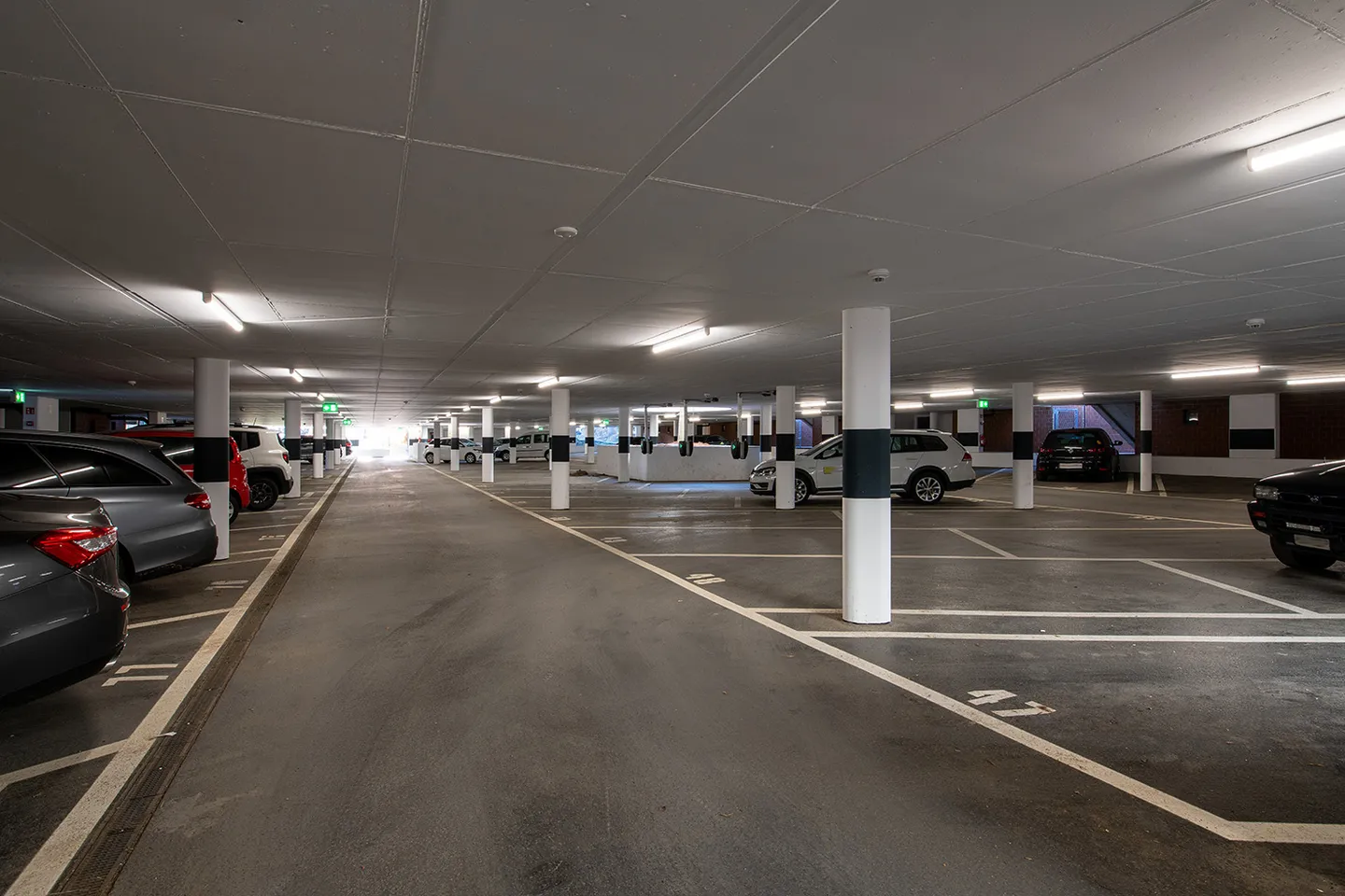 Parkplatz im Freien mieten - Foto 1 von 3