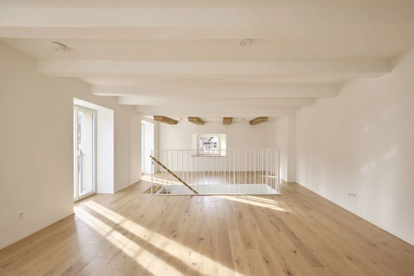 Charmante Maisonette-Appartement dans une Moulins Historique Unique - Photo 9 sur 14