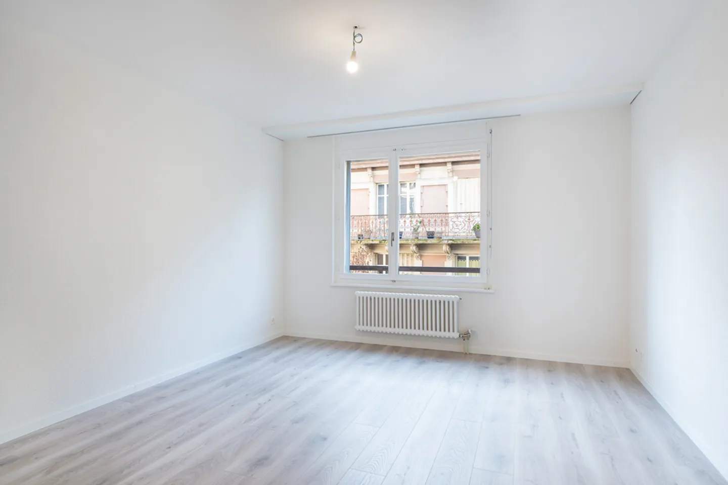 1-room apartment - Photo 2 of 5