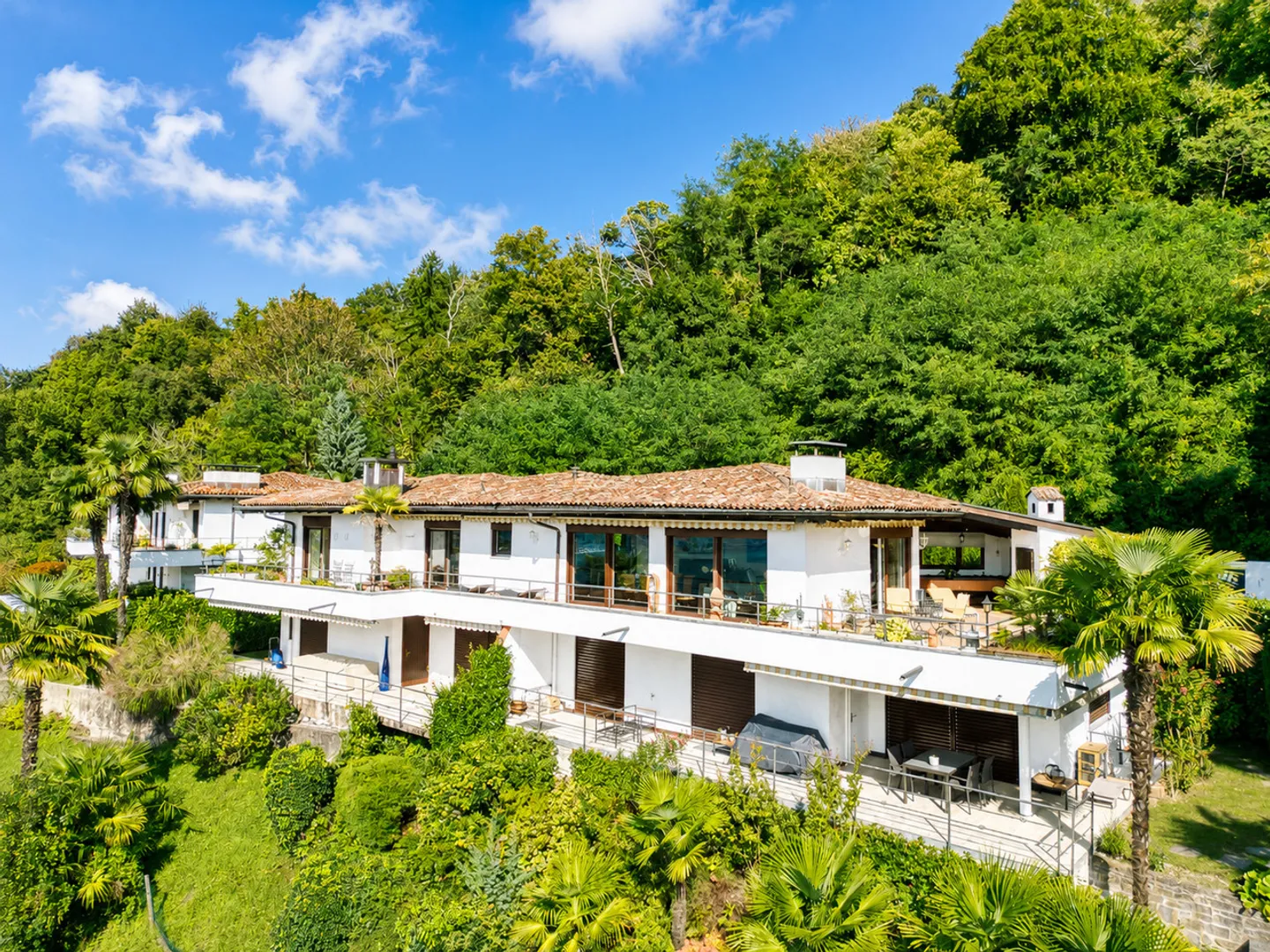 Attico Elegante con Vista Lago - Foto 4 di 23