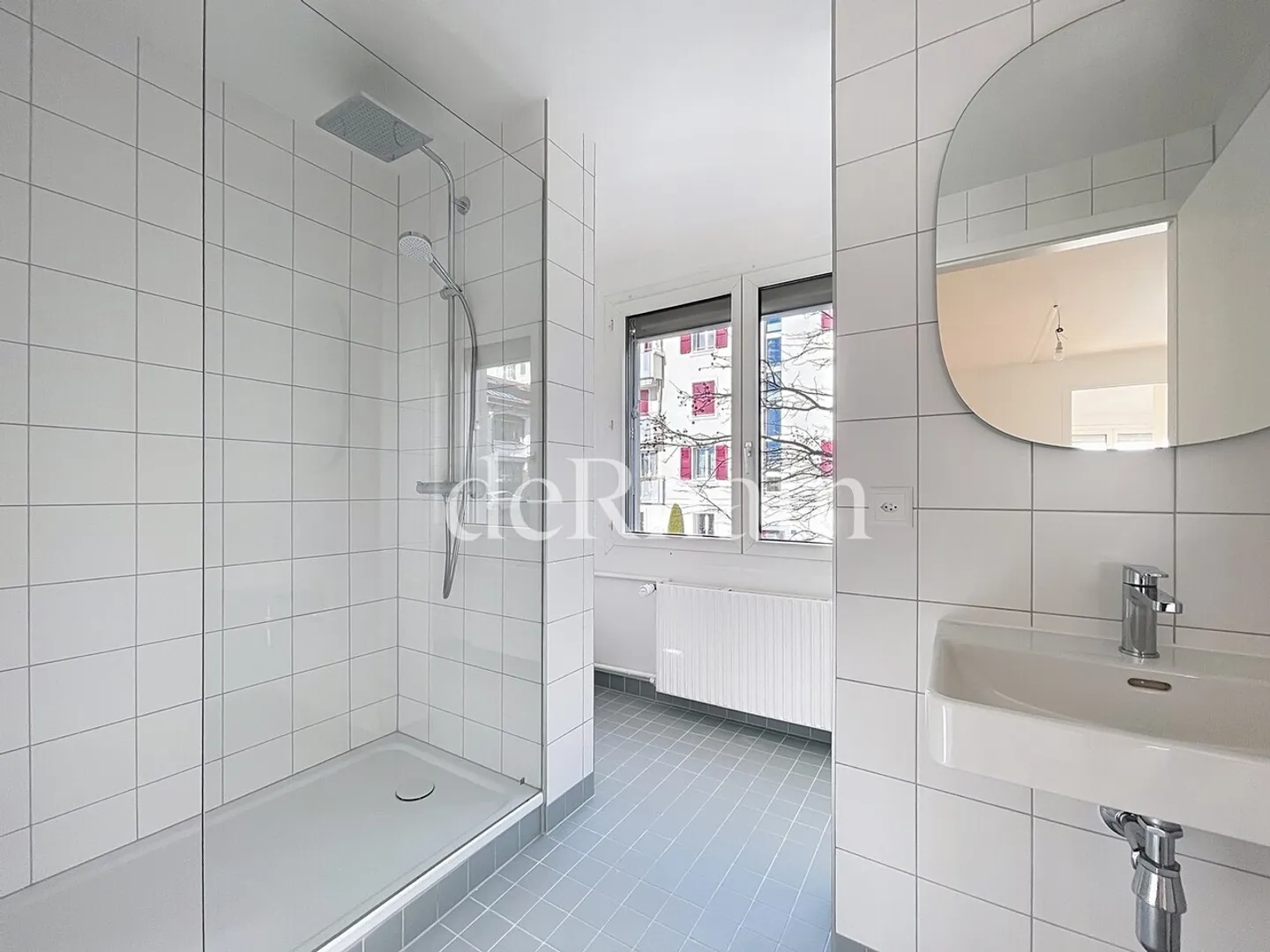 Magnificent 3.5 rooms fully renovated! - Photo 4 of 7