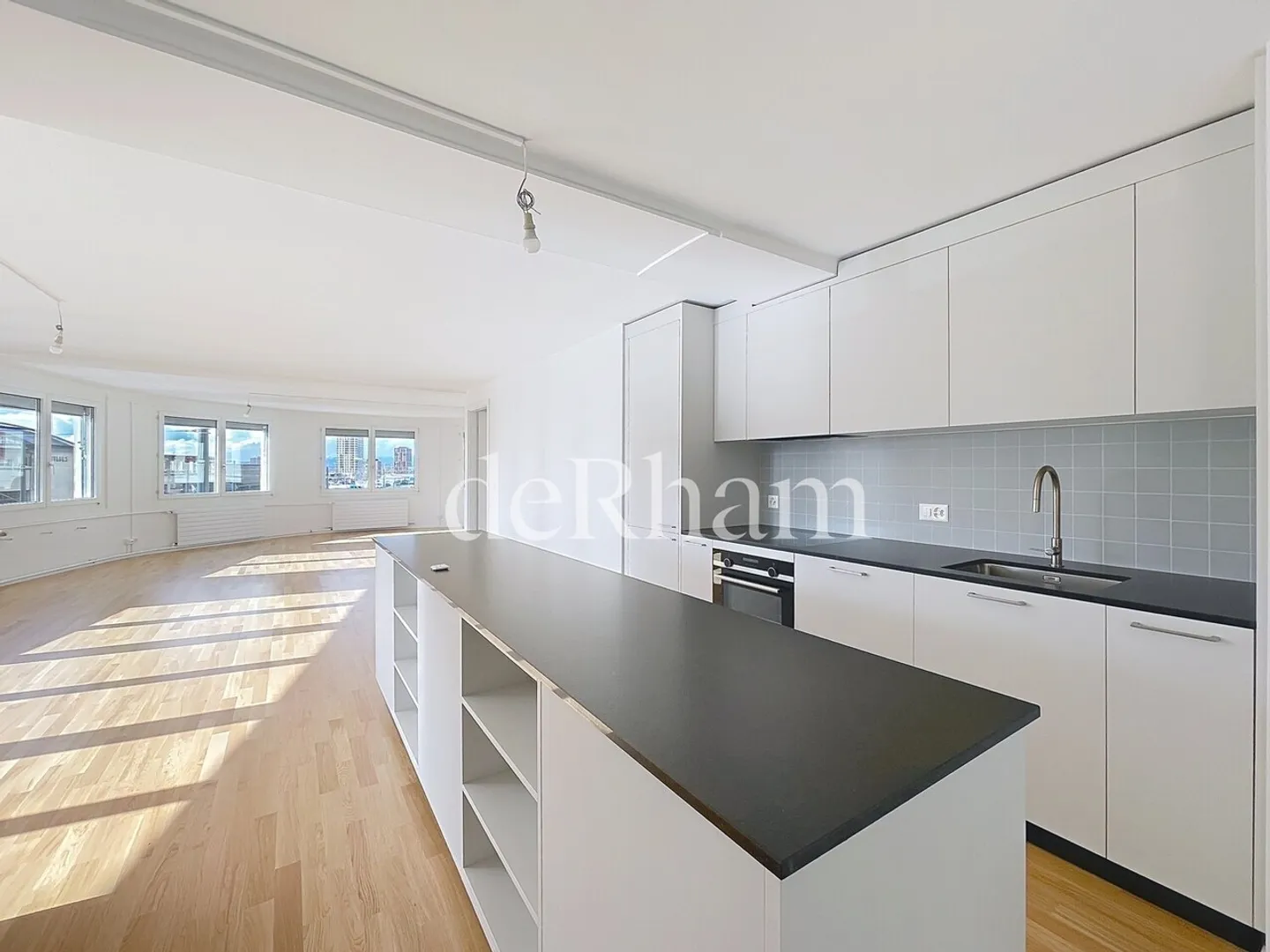 Magnificent 3.5 rooms fully renovated! - Photo 6 of 7