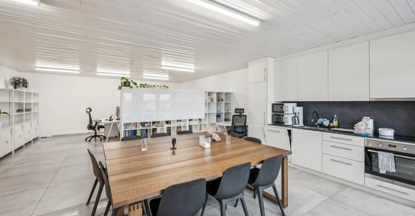 Laboratory space with offices for rent - Chavornay - Photo 8 of 8