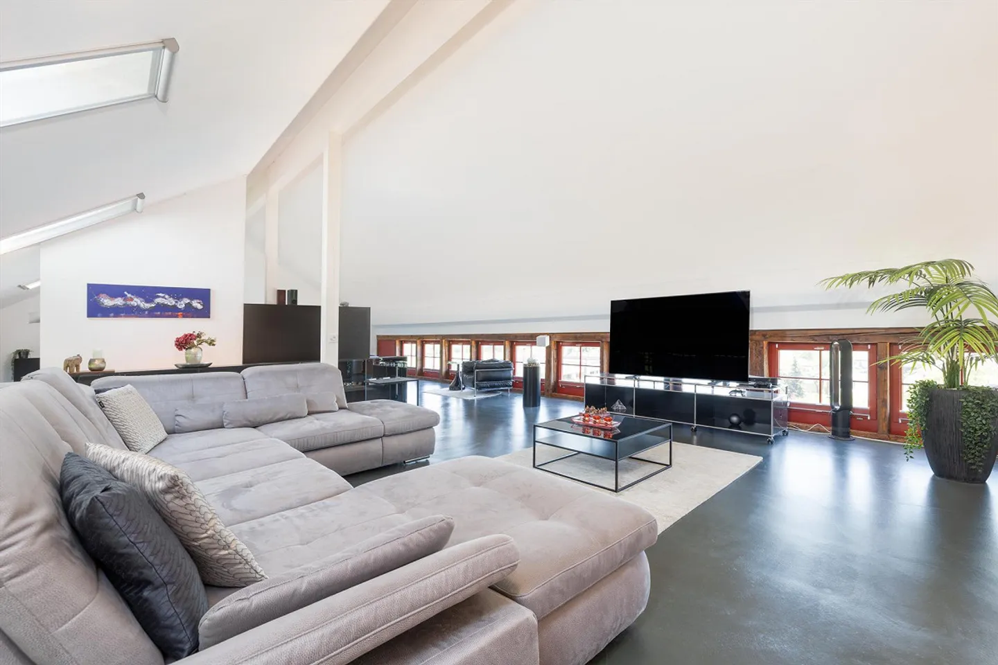 Exclusive 4.5-Room Loft on 2 Floors – Trendy Living - Photo 13 of 25