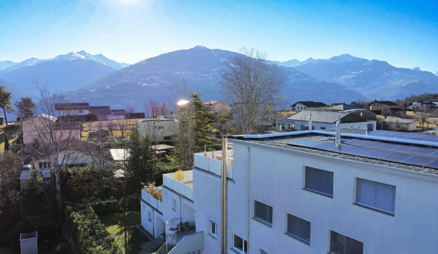 Attique 5.5 pièces à Grimisuat - Photo 2 sur 17