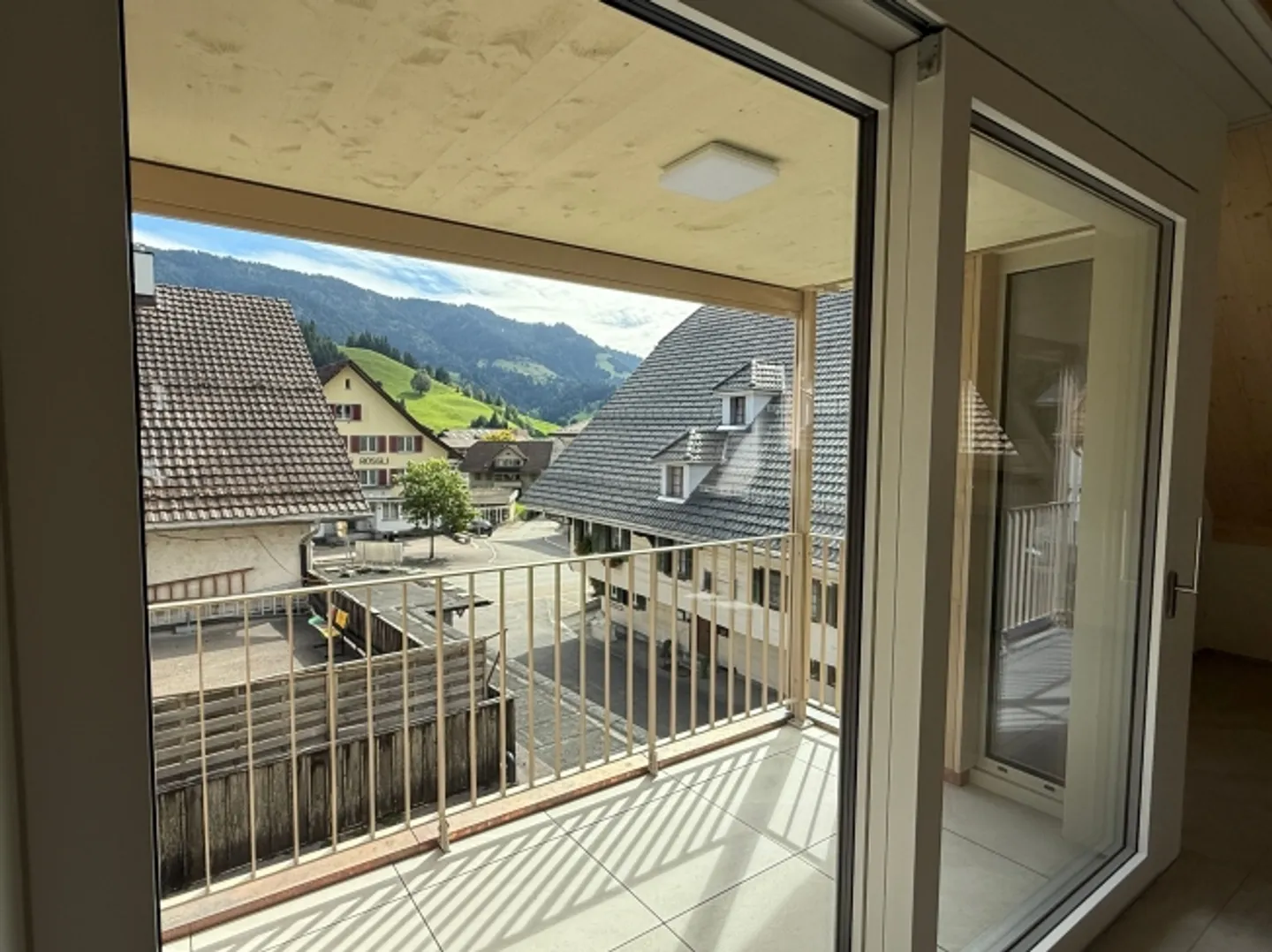 Attico in Standard di Proprietà - Foto 2 di 9