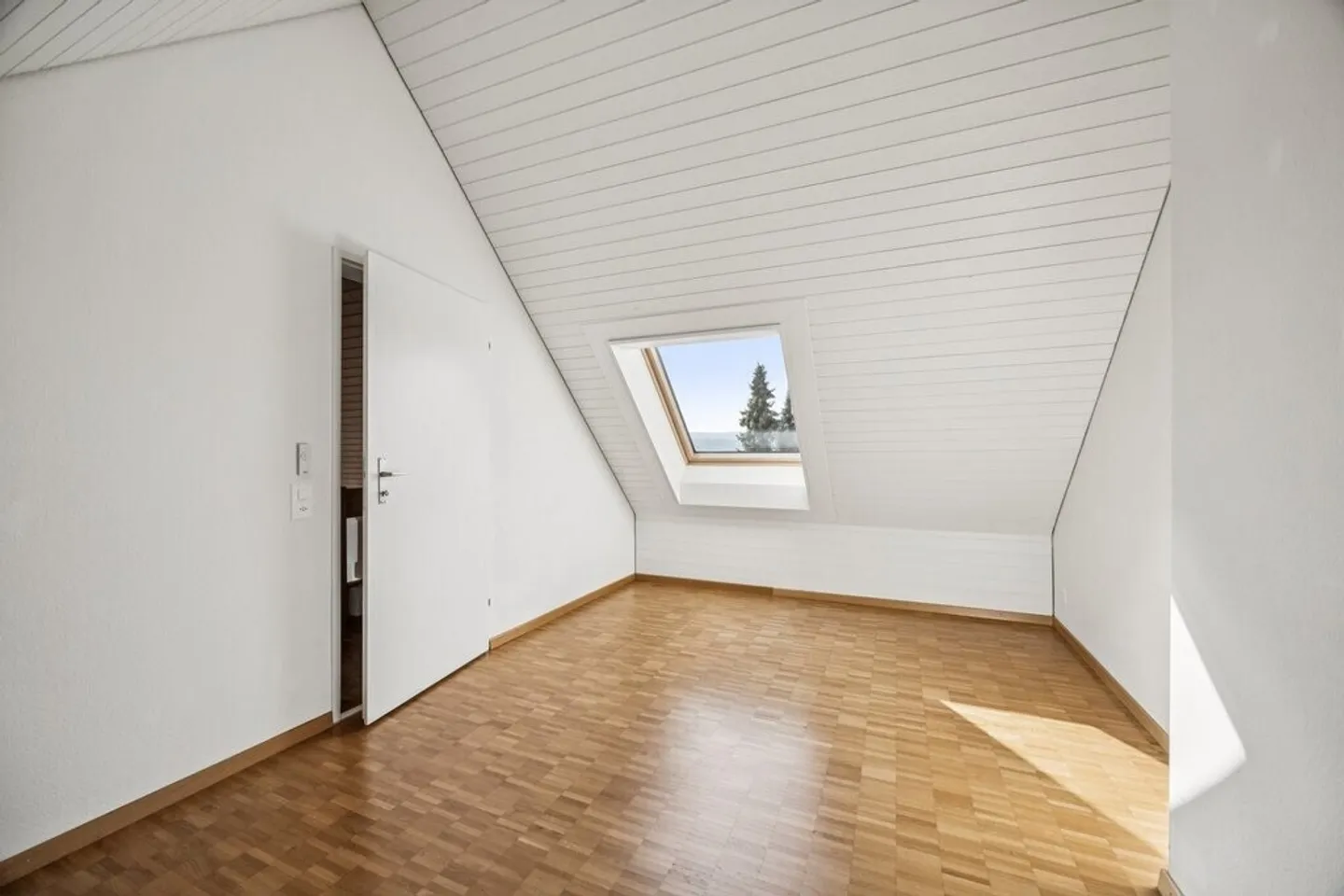 Maisonette apartment with a view - Photo 8 of 11