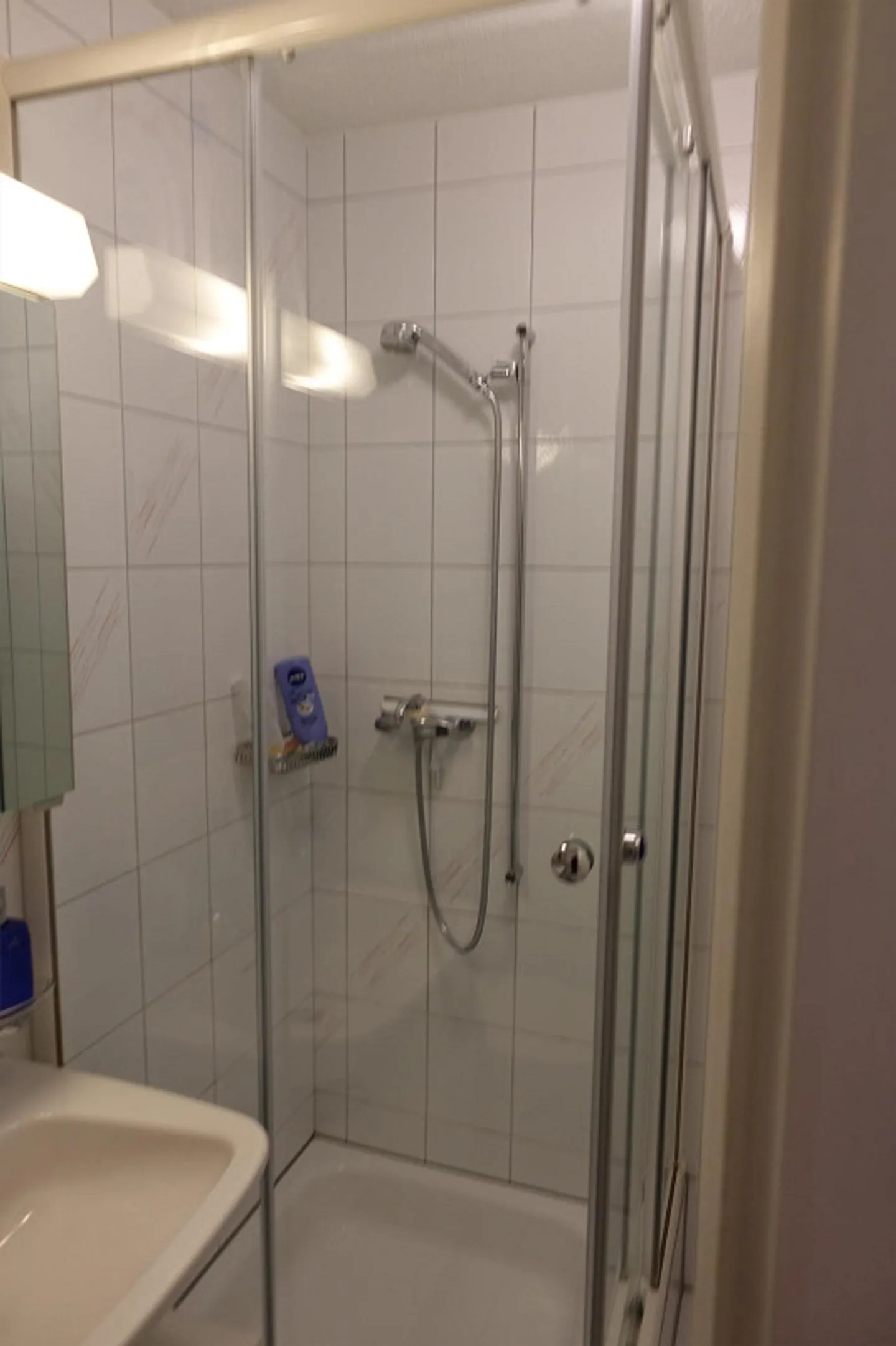Schöne, grosse 4.5 Zimmerwohnung an ruhiger Lage  mit Lift, - Foto 6 di 23