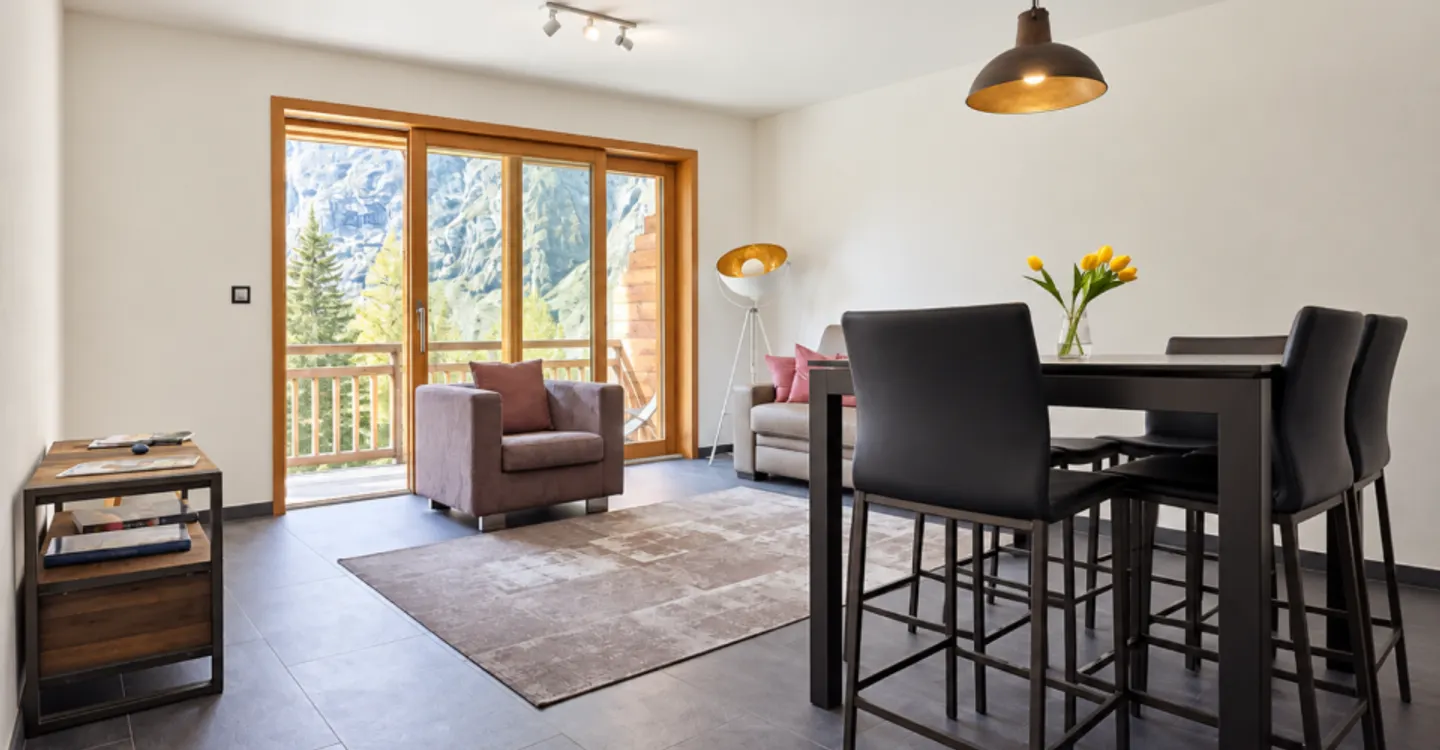 Standing - 2.5 furnished pieces - annual rental with underground parking - Photo 3 of 9