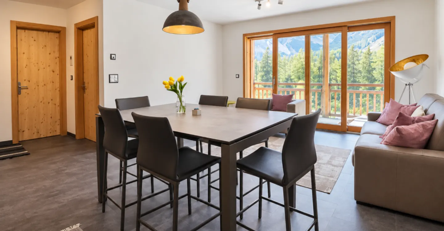 Standing - 2.5 furnished pieces - annual rental with underground parking - Photo 4 of 9