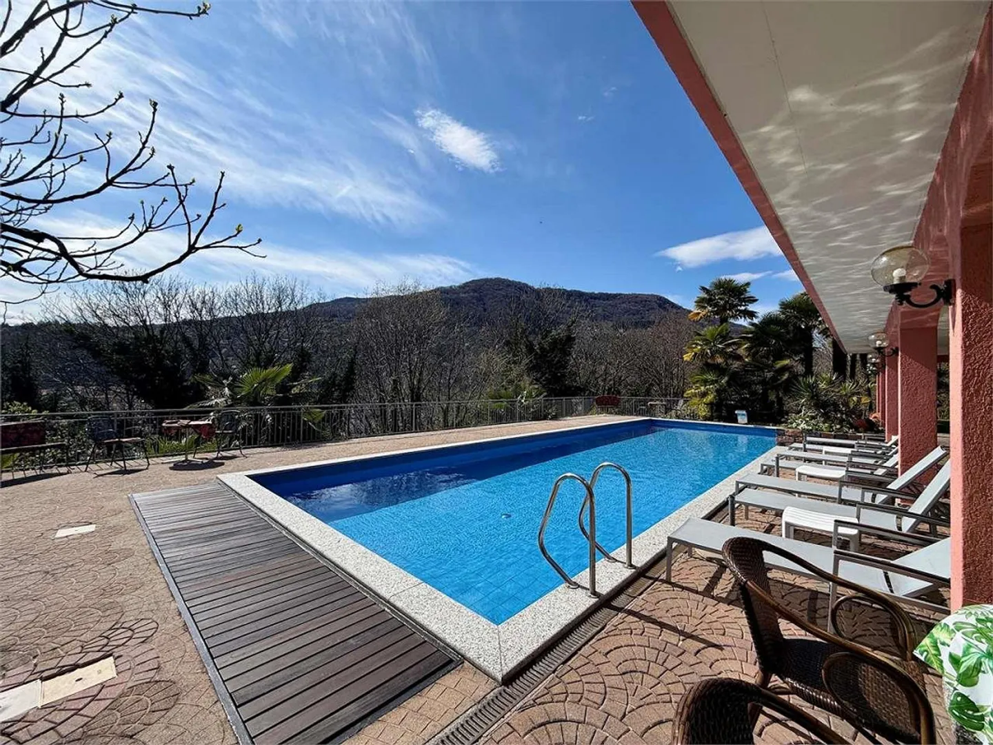 Villa esclusiva con vista lago - Foto 4 di 13