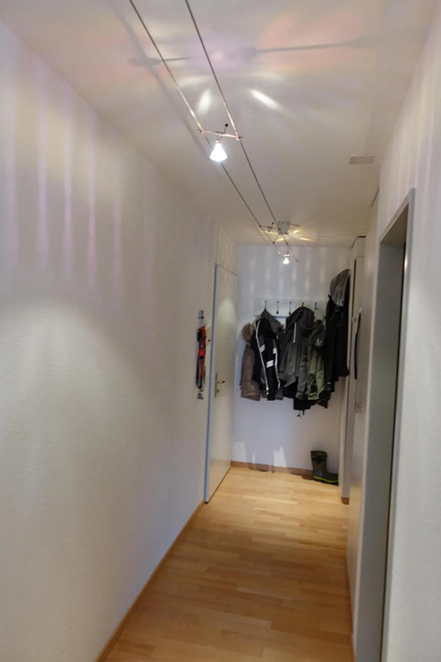 Schöne, grosse 4.5 Zimmerwohnung an ruhiger Lage  mit Lift, - Foto 21 di 23