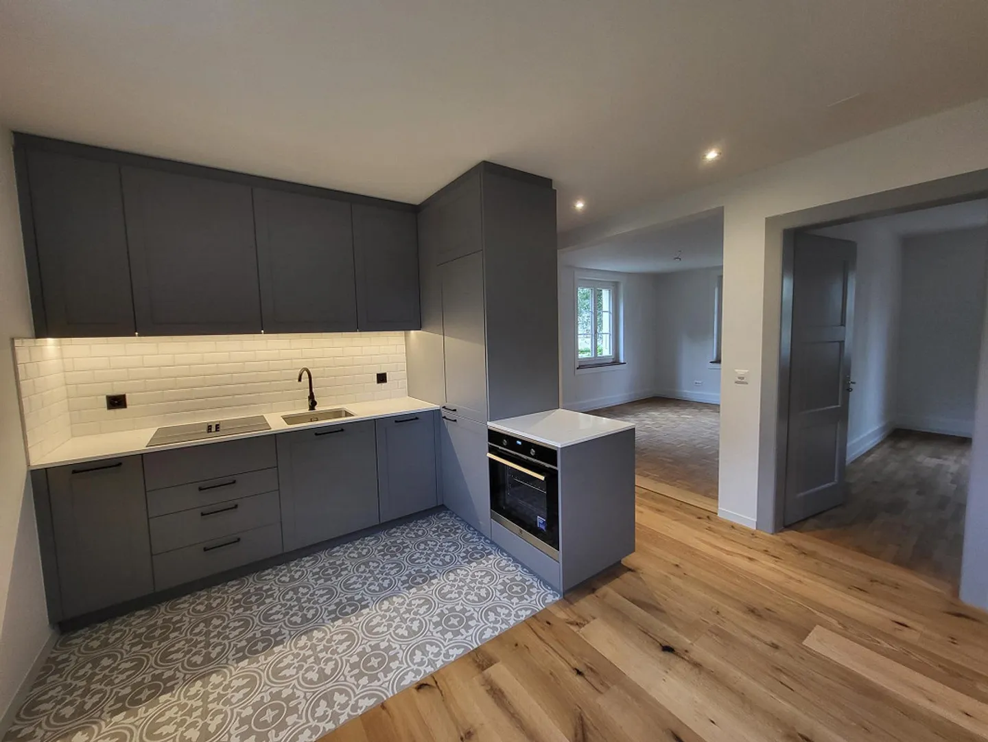 Renovierte Wohnung bei Bern - Foto 1 von 8