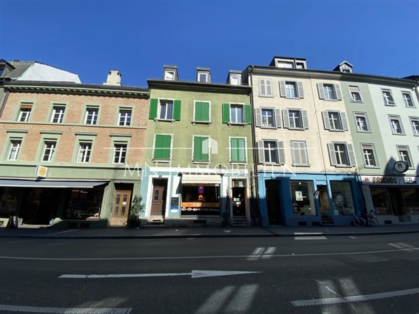 Multi-family house in the heart of Basel near the Rhine (Fully rented 6% R) - Photo 1 of 1