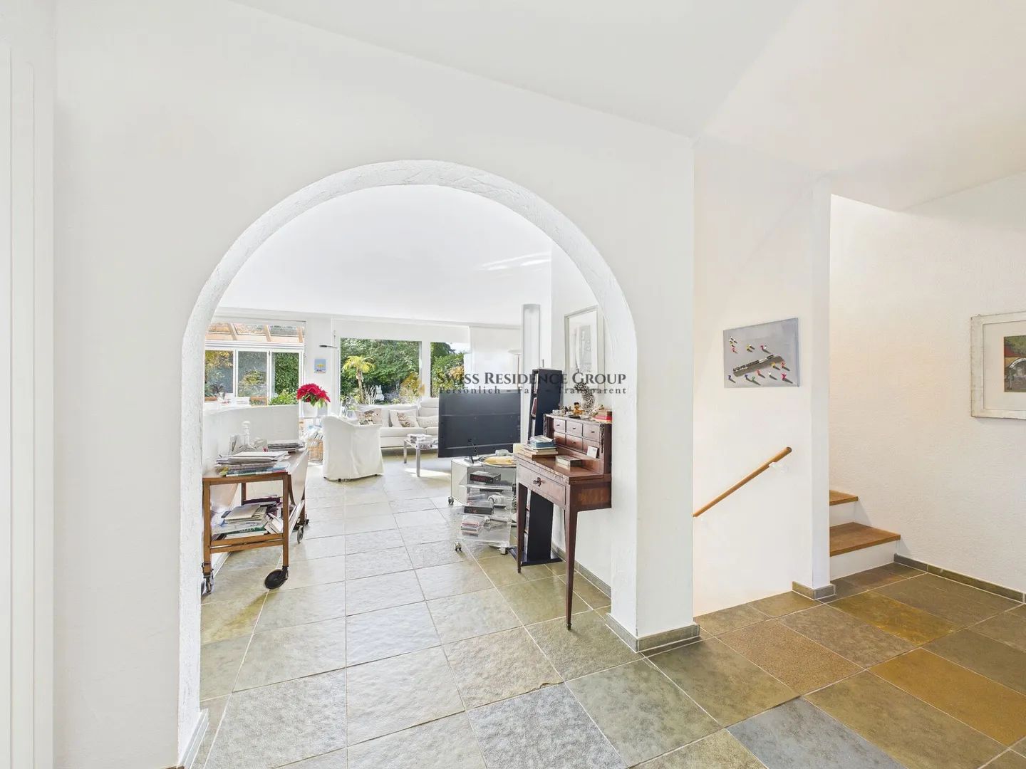 Sonniger Wohntraum an der Goldküste - grosszügiges 5.5-Zimmer-Reihenhaus am Waldrand - Foto 6 von 11