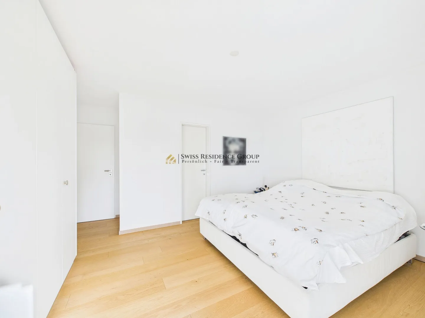 Sonniger Wohntraum an der Goldküste - grosszügiges 5.5-Zimmer-Reihenhaus am Waldrand - Foto 8 von 11