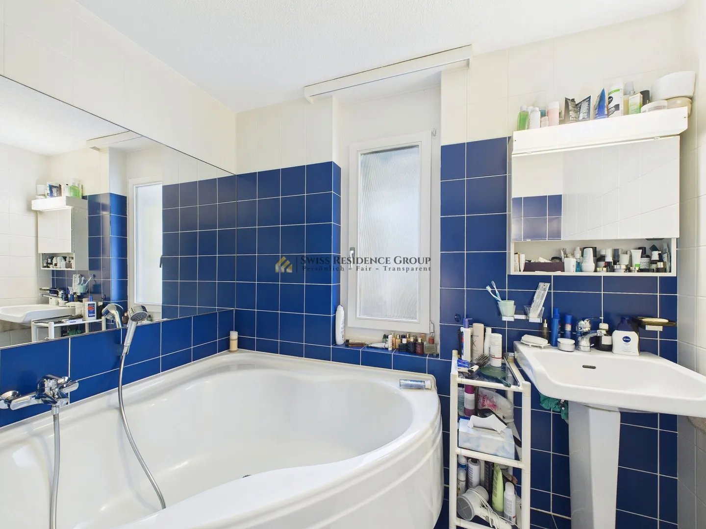 Sonniger Wohntraum an der Goldküste - grosszügiges 5.5-Zimmer-Reihenhaus am Waldrand - Foto 10 von 11