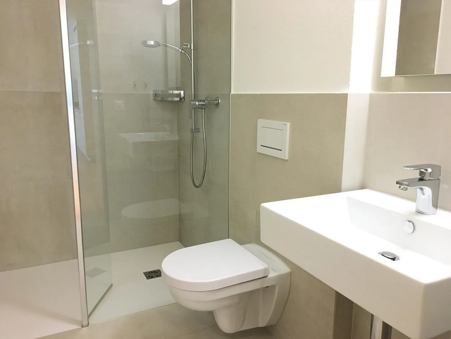 Helle 2.5 Zimmerwohnung mit Aussicht - Foto 2 von 5